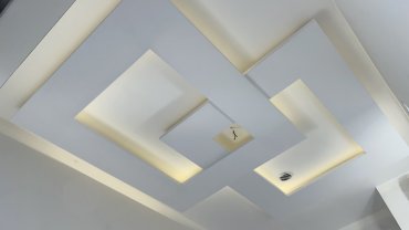 svetelné sadrokartónové stropy